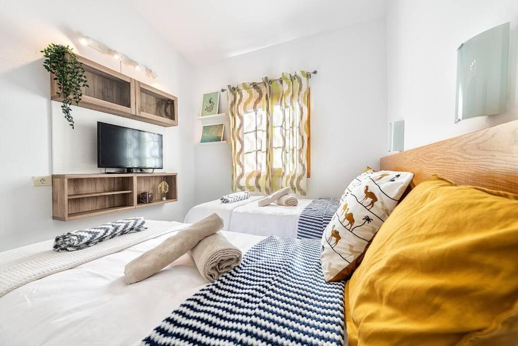 Bungalows Los Arcos 77 San Bartolomé 외부 사진